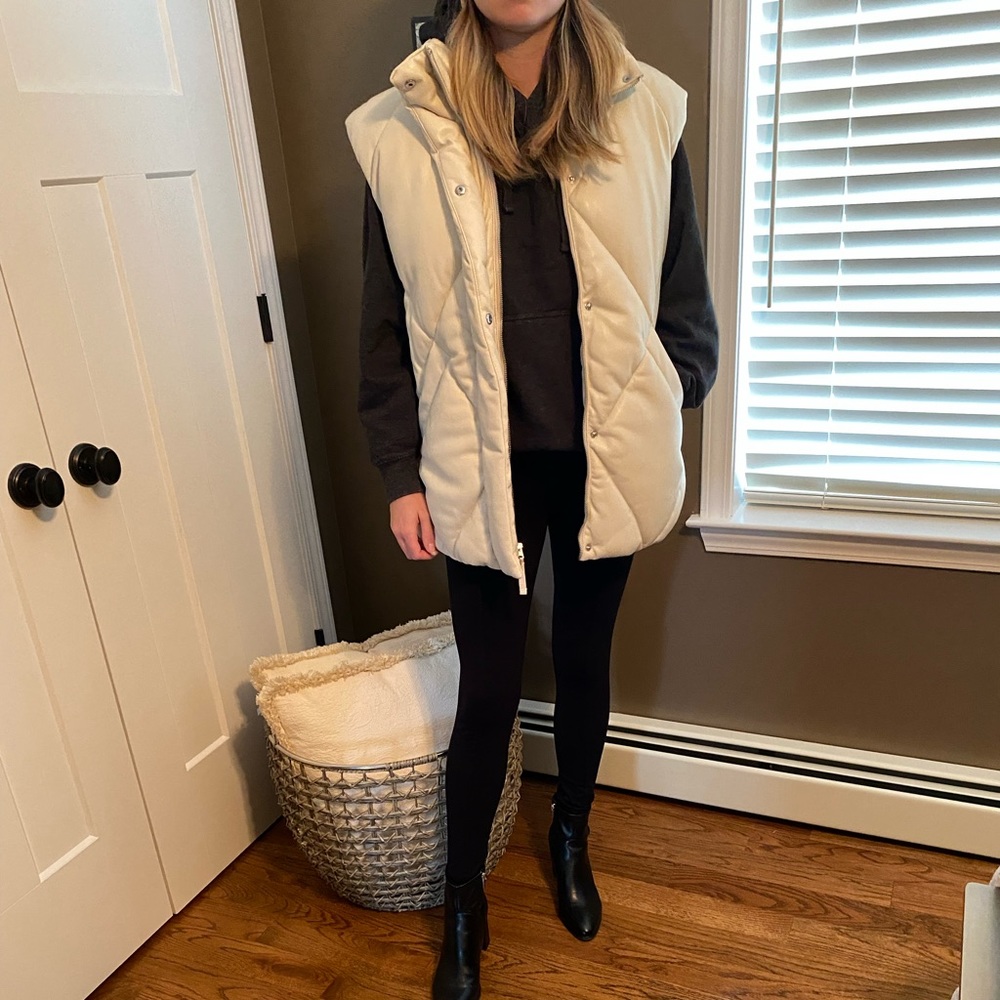 Abercrombie & Fitch Jackets & Coats | NWOT Oversized Vegan Leather Puffer Vest